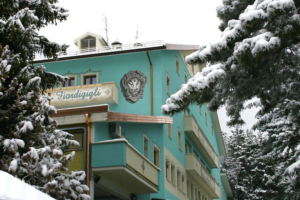 Hotel Fiordigigli LʼAquila Exterior foto